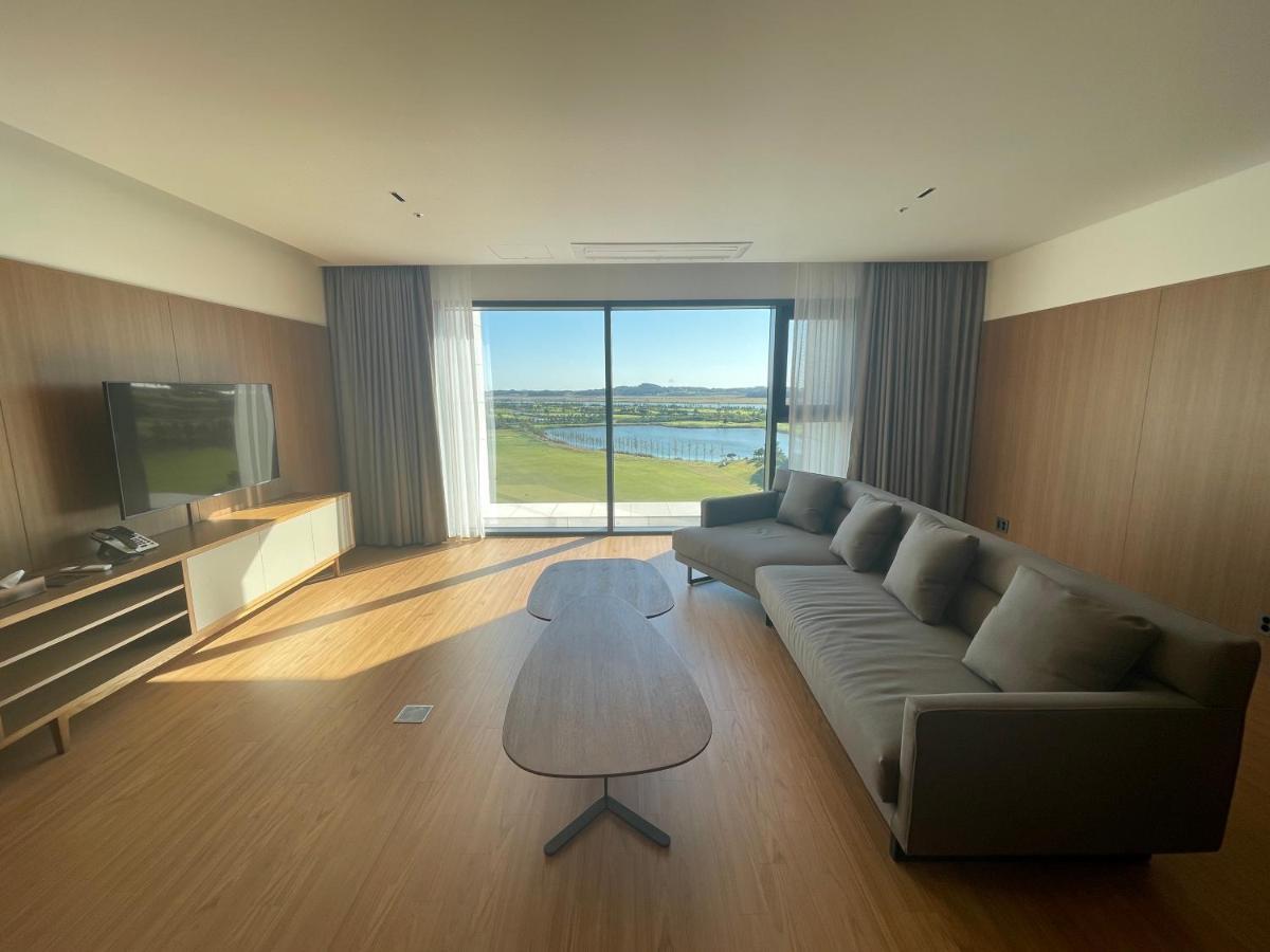 Sollago Resort Taean Exteriör bild